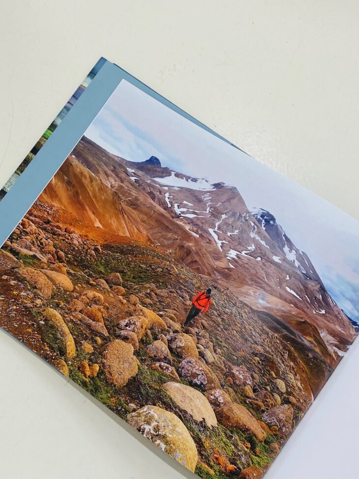 13261_Kunstboeken_Verweven-Landschappen-8211-Waldo-van-Bokhoven_26.5x21_en_2-1.jpg Verweven Landschappen - Waldo van Bokhoven